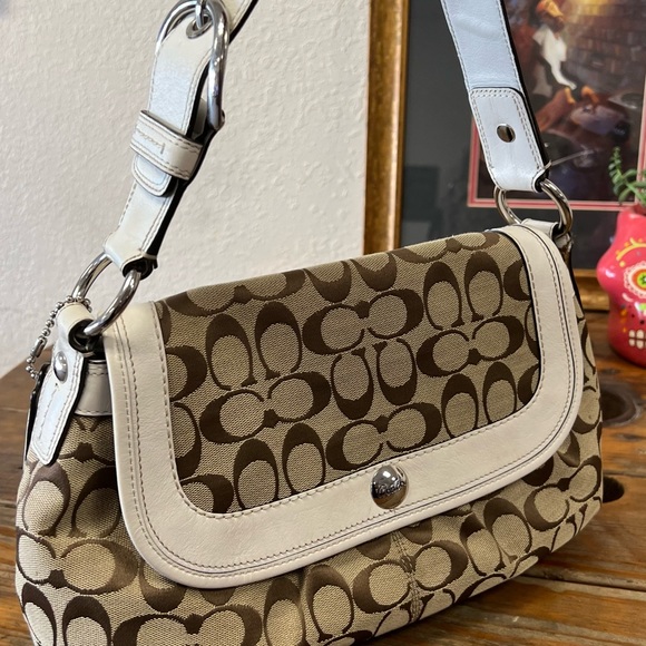 COACH SOHO TAN SIG JACQUARD - Picture 2 of 12